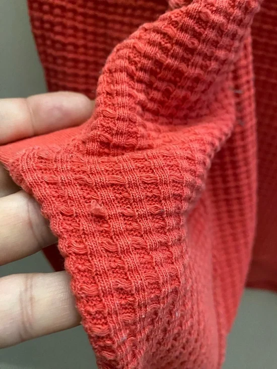 American Eagle Outfitters Big Hug Sweatshirt - Picture 3 of 10